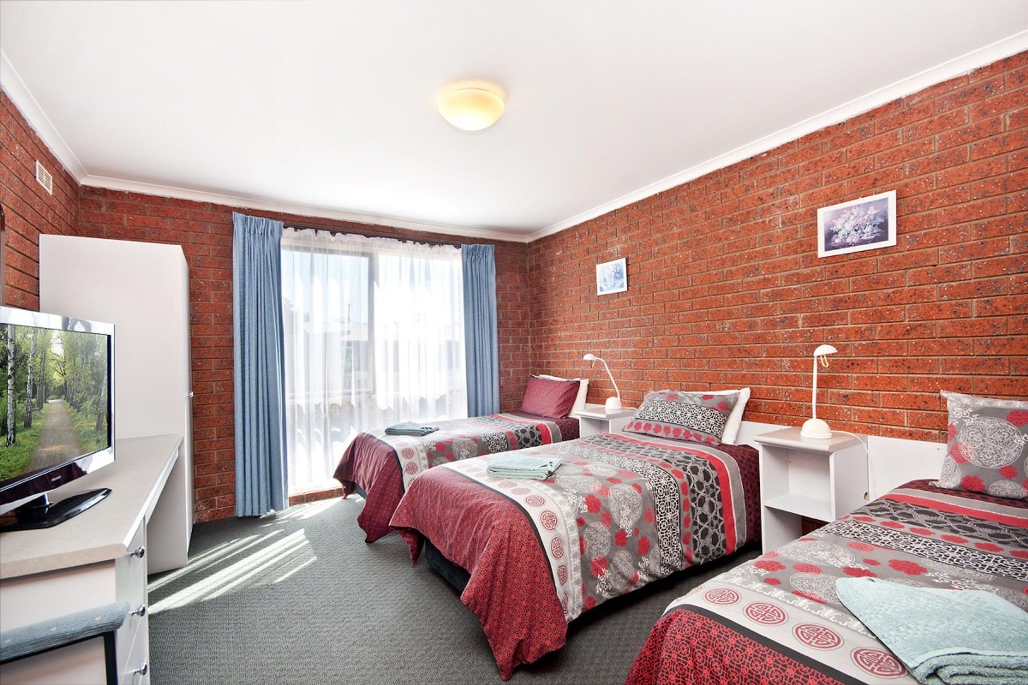 Whalers Rest Motor Inn Портленд Экстерьер фото